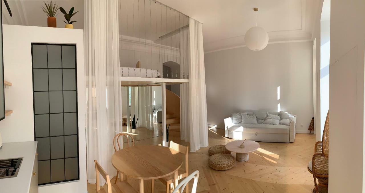 Studio In Central Tiflis Dış mekan fotoğraf